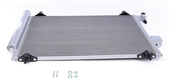 Радіатор кондиціонера Citroen C5 II III C6 Peugeot 407 1.6-3.0D 02- AC 585 001S