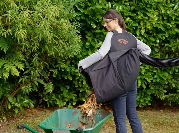 Садовий пилосос електричний Black&Decker BEBLV290 | Зображення 3