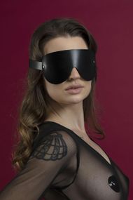 Маска на глаза Feral Feelings - Blindfold Mask, натуральная кожа, черная Sex Aura
