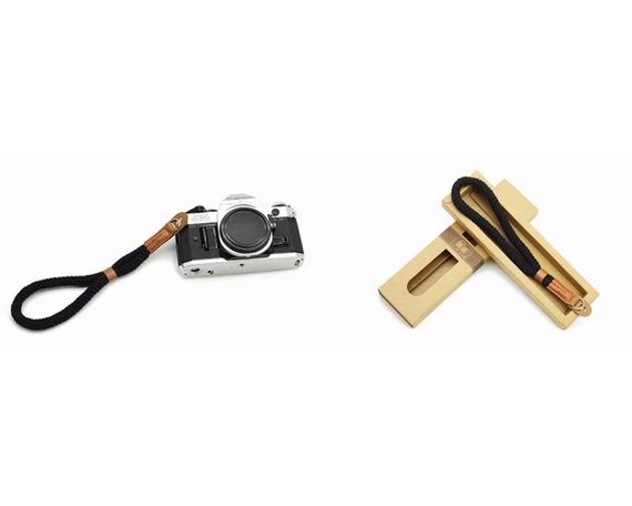 Ремінець на руку для фотоапарата тканинний шнурок CAMERA STRAP текстильний чорний для фотокамери