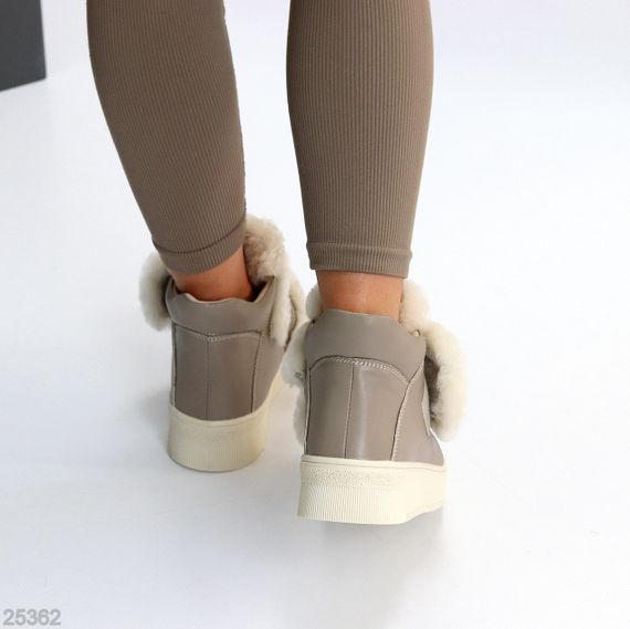 Молодіжні спортивні зимові черевики натуральна шкіра з опушкою колір Greige | Зображення 2