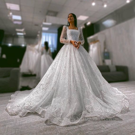 Свадебное платье с паеткой