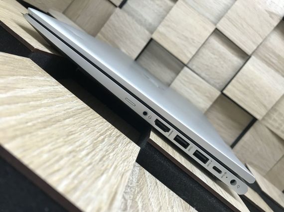 Ультрабук Б-класс HP ProBook 450 G9 / 15.6" (1920x1080) IPS / Intel Core i5-1235U (10 (12) ядер по 3.3 - 4.4 GHz) / 16 GB DDR4 / 256 GB SSD M.2 / Intel Intel Iris Xe Graphics / WebCam б/у | Зображення 5