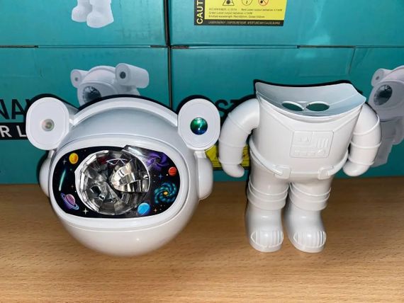 Astronaut Проектор галактики лазерний Астронавт-космонавт, зоряне небо на стелі з пультом Білий | Зображення 1