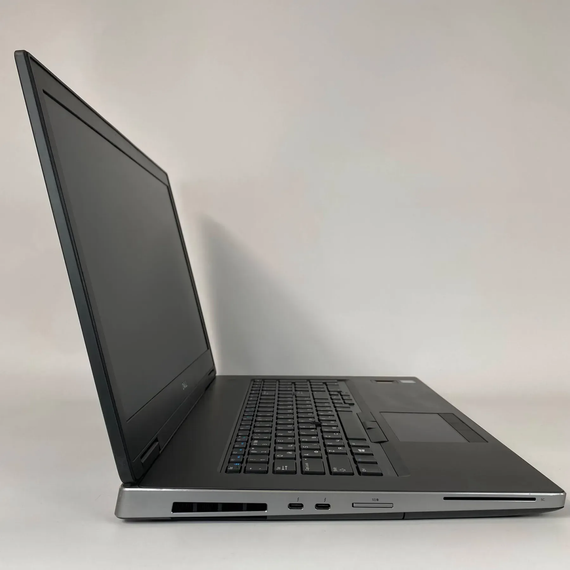 Мобильная рабочая станция Dell Precision 7740 / 17.3" (1920x1080) IPS / Intel Core i5-9400H (4 (8) ядра по 2.5 - 4.3 GHz) / 16 GB DDR4 / 1000 GB SSD / nVidia Quadro RTX 3000, 6 GB GDDR6, 192-bit / HDMI б/у + Подарок Беспроводная мышь / USB | Зображення 3
