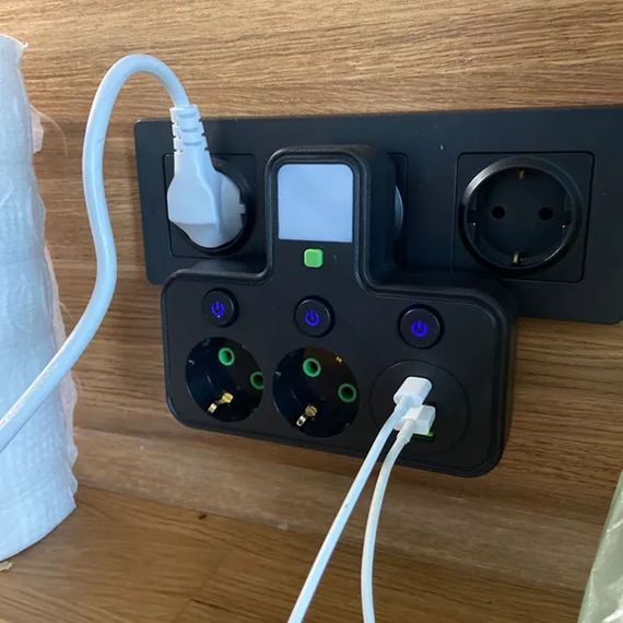 Мережевий фільтр з підсвіткою 2500 Вт, 2 розетки, 2xUSB + Type-C, HG-275, Чорний/розгалужувач у розетку / Мережевий трійник | Зображення 5