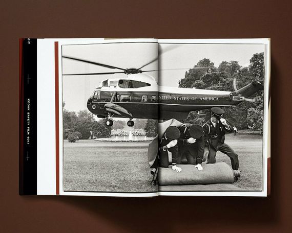 Книги о фотографах, альбом с фотографиями Энни Лейбовиц Annie Leibovitz подарочные книги для фотографов | Зображення 8