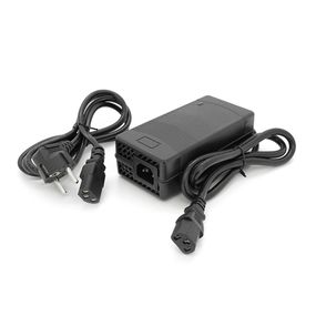 Зарядний пристрій для акумуляторів Li-ion 16,8V,4S,15A, штекер Triangle plug (T-tipe/IEC/C13 N+L-), 135x55x45mm
