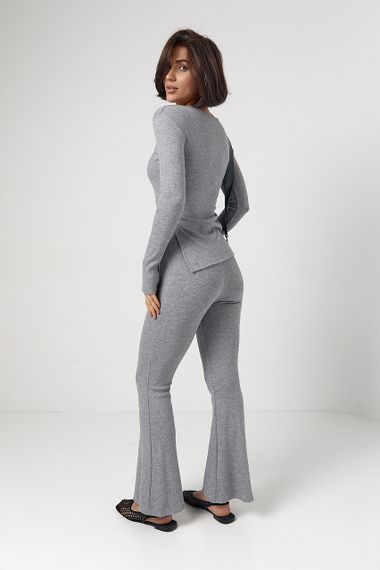 Костюм зі штанами кльош і кофтинкою на ґудзиках - сірий цвет, ONE SIZE (є розміри) | Зображення 1