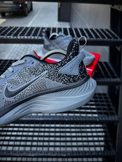 Кросівки Nike Running Quest 6 T (темно сірі) | Зображення 3
