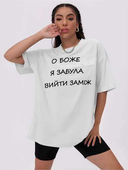 Жіноча футболка з мерчем