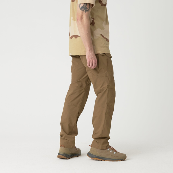 Штани тактичні Helikon-Tex OTP (Outdoor Tactical Pants) - VersaStretch - Mud Brown, розмір XXL | Зображення 4