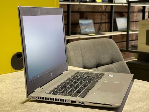 Ноутбук HP ProBook 640 G5 / 14" (1366x768) TN / Intel Core i3-8130U (2 (4) ядра по 2.2 - 3.4 GHz) / 16 GB DDR4 / 240 GB SSD / Intel UHD Graphics 620 б/у | Зображення 3