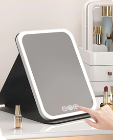 Дзеркало для макіяжу Lighted makeup mirror з LED підсвічуванням, складне, сенсорне керування, Type-C, з регулюванням яскравості