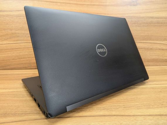 Ультрабук Б-класс Dell Latitude 7480 / 14" (1920x1080) IPS / Intel Core i7-7600U (2 (4) ядра по 2.8 - 3.9 GHz) / 8 GB DDR4 / 256 GB SSD / Intel HD Graphics 620 / HDMI / WebCam / Windows 10 б/у + Подарок Флэш-накопитель USB 32 GB | Зображення 7