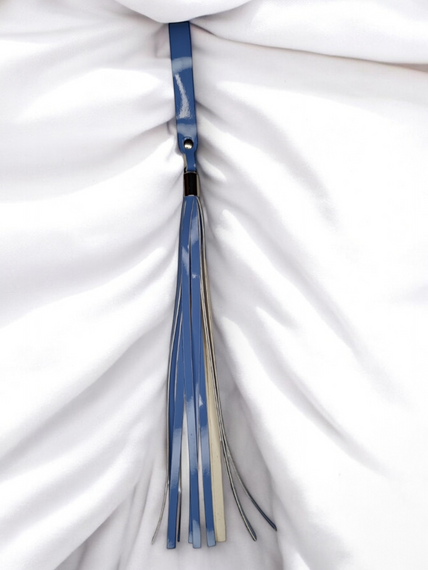 Плеть эко лак голубой 30 см sexstyle | Зображення 1