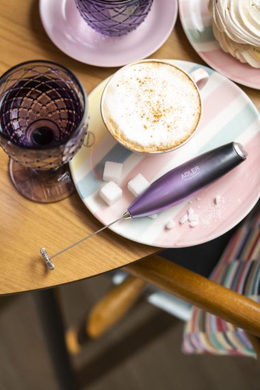 Капучинатор Adler AD 4499 з підставкою ручний спінювач молока для кави лате какао | Зображення 6