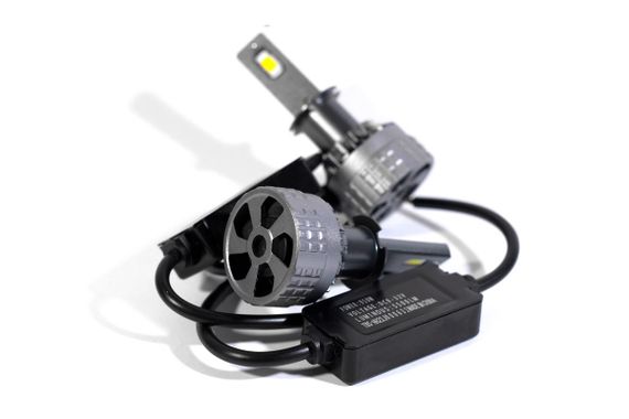 Комплект светодиодных ламп TBS Design T8 PRO H3 12-24V 110W Pk22s 11000lm 6000K | Зображення 1