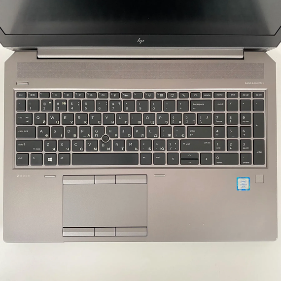 Ноутбук Б-класс HP zBook 15 G6 / 15.6" (1920x1080) IPS / Intel Core i7-9850H (6 (12) ядер по 2.6 - 4.6 GHz) / 16 GB DDR4 / 256 GB SSD / nVidia Quadro T1000, 4 GB GDDR5, 128-bit / TouchID / WebCam б/у+Подарок Беспроводная мышь USB | Зображення 2
