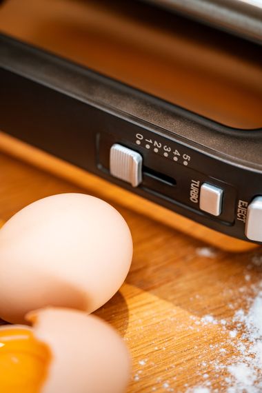 Миксер ручной Adler AD 4225, кухонный миксер 800 Вт, 5 скоростей, Turbo, насадки для теста и крема | Зображення 5