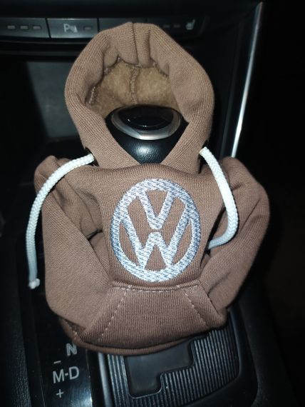 Чехол кофта Худи аксессуар на КПП Car Hoodie фольцваген Volkswagen коричневый подарок автомобилисту 10070