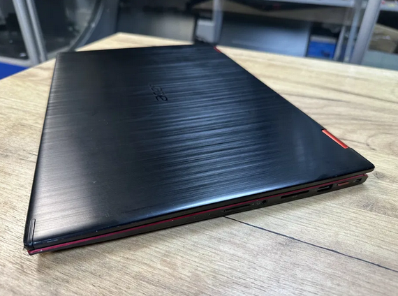 Ноутбук  Acer Nitro Spin 5 15.6  FHD IPS Touch i5 8250U/8Gb/SSD512Gb/GTX 1050 Б/У | Зображення 5