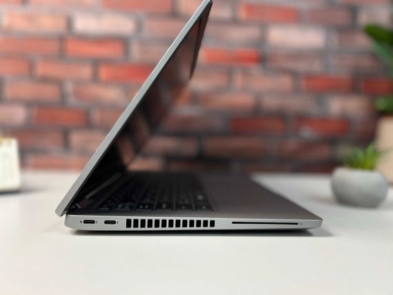 Ультрабук Dell Latitude 5420 / 14" (1920x1080) IPS / Intel Core i3-1125G4 (4 (8) ядра по 2.0 - 3.7 GHz) / 16 GB DDR4 / 256 GB SSD / Intel UHD Graphics / WebCam / Windows 10 Pro б/у | Зображення 4