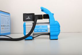 Компрессор автомобильный однопоршневой (35 л/мин 10 Атм) с фонарем 12 Atelie