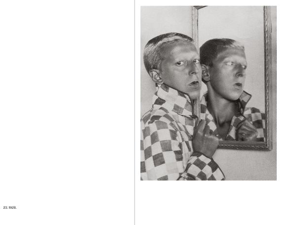 Книга Claude Cahun (Серия Photofile). | Зображення 2