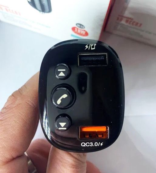 Автомобільний FM трансмітер модулятор XO BCC03 2 USB зарядний пристрій Чорний | Зображення 3