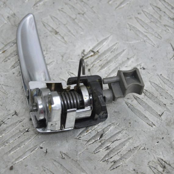 Ручка ліва Mazda 5 CR 2005-2010 Ручка дверей внутрішня передніх лівих дверей Мазда 5 9G28 | Зображення 2