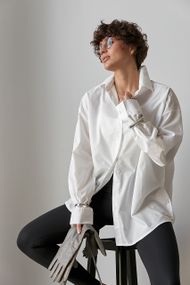 Однотонна класична сорочка з напівкруглим низом - білий цвет, XL (є розміри)