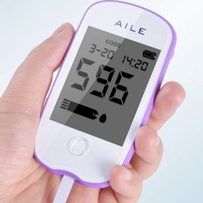 Глюкометр із тест смужками та ланцетами AILE A608