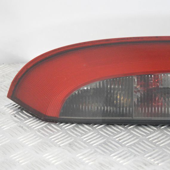 Ліхтар задній правий Opel Corsa C 2000-2003 дорестайл хетчбек Фара стоп задня права Опель 89302181 09114337 | Зображення 1