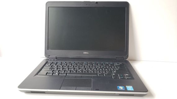 Ноутбук Dell Latitude E6440 / 14" (1366x768) TN / Intel Core i5-4310M (2 (4) ядра по 2.7 - 3.4 GHz) / 16 GB DDR3 / 200 GB SSD + 500 GB HDD / AMD Radeon HD 8690M, 1 GB GDDR5, 64-bit / WebCam / DVD-ROM б/у | Зображення 1