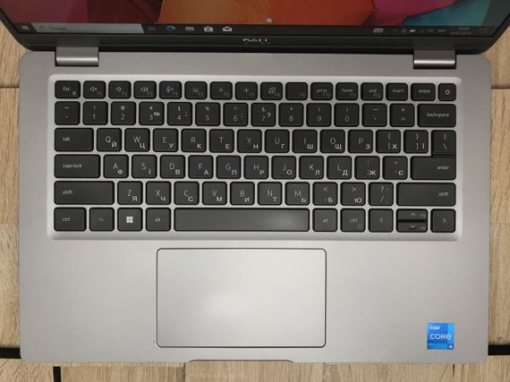Ультрабук Dell Latitude 5430 / 14" (1920x1080) IPS / Intel Core i5-1235U (10 (12) ядер по 1.3 - 4.4 GHz) / 8 GB DDR4 / 240 GB SSD M.2 / Intel Iris Xe Graphics / WebCam / USB 3.2 / HDMI / Windows 10 б/у | Зображення 3