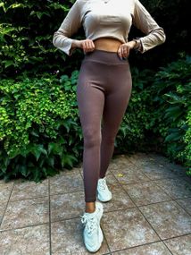 Жіночий трикотажні лосини в рубчі з високою посадкою колір коричневий, розмір 42/44 ZC2497