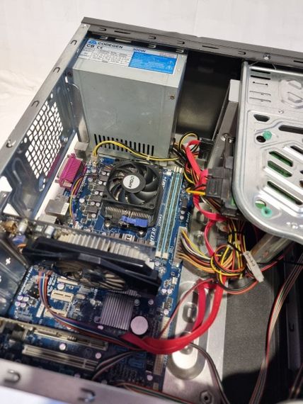 ПК Б-клас Crown Tower / AMD Athlon II X2 240 (2 ядра по 2.8 GHz) / 8 GB DDR3 / 250 GB HDD / nVidia GeForce GT 440, 1 GB DDR3, 128-bit / 300W / DVD-RW б/в | Зображення 6