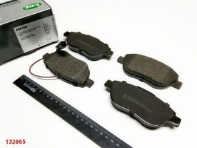 Колодки передні гальмівні Doblo 10-, LPR (05P764) з датчиком зносу (71754803)