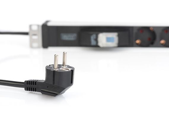Блок розеток DIGITUS 1U, 6xSchuko, 16A, 250V, автомат, вилка Schuko (DN-95417) | Зображення 1