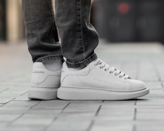 Кросівки замшеві Alexander McQueen Light Grey / Маквіни замшеві cвітло сірі з сірою підошвою | Зображення 5