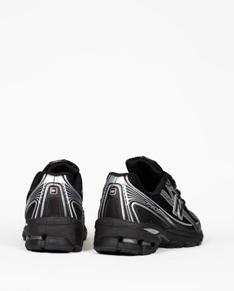 Чоловічі кросівки New Balance 740 Black Silver | Зображення 3