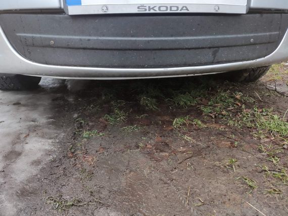 Зимова накладка на решітку (нижня) Глянцева для Skoda Octavia II A5 2010-2013рр | Зображення 4