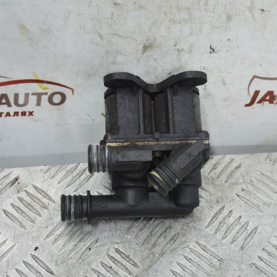 Кран пічки BMW E23 E32 E31 E34 Клапан обігрівача БМВ е23 е32 е31 е34 1147412042 8391417