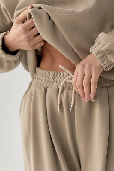 Зимовий однотонний спортивний костюм із затяжками - світло-коричневий цвет, L (є розміри) | Зображення 3