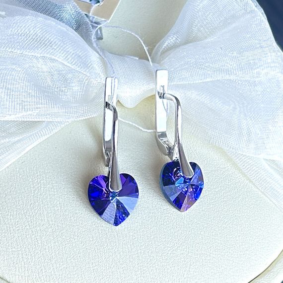 Срібні сережки Серце з кристалами Swarovski (Австрія) синій хамелеон, родовані | Зображення 4