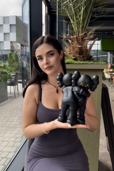 Статуетка Kaws Together колекційна фігурка для інтер'єру 30 см чорний kw018 | Зображення 3