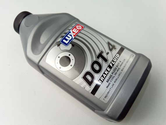 Гальмівна рідина LUXE DOT-4 0,438 г.