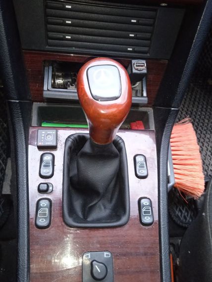 Чехол КПП ОЕМ (кожзам) для Mercedes C-class W202 1993-2001 гг | Зображення 6