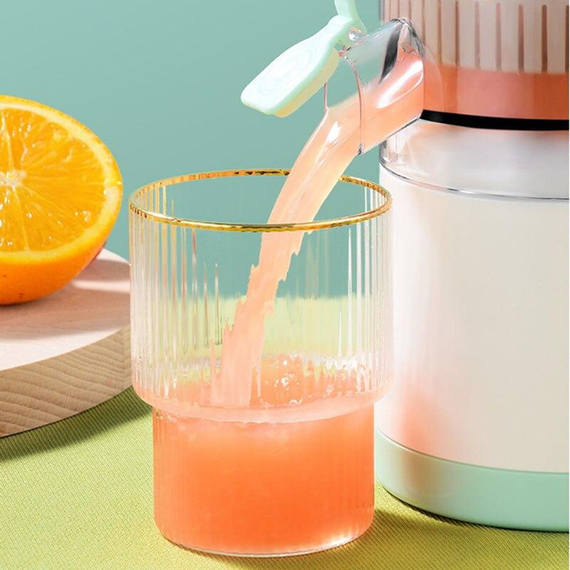 Соковыжималка портативная на аккумуляторе с зарядкой от USB Citrus Juicer | Зображення 6